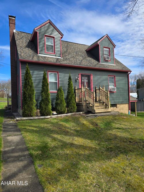 216 Arch St, Johnstown, PA, 15905-3414 | Card Image