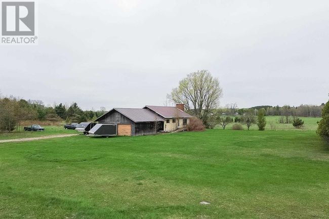2277 D Line, Home with 2 bedrooms, 1 bathrooms and null parking in Richards Landing ON | Image 8