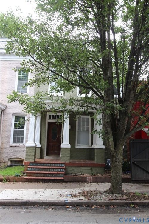 3 Strawberry St, Richmond, VA, 23220-4423 | Card Image