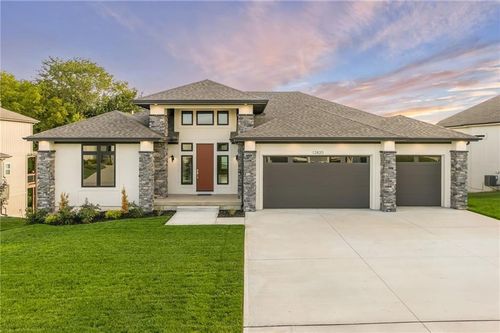 12820 N Arbor Way, Platte City, MO, 64079-7844 | Card Image