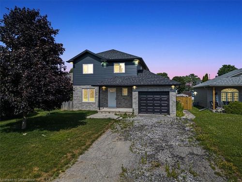 {{alt}} | Card Image