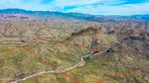 4200 N Castle Hot Springs Rd, Morristown, AZ, 85342 | Card Image