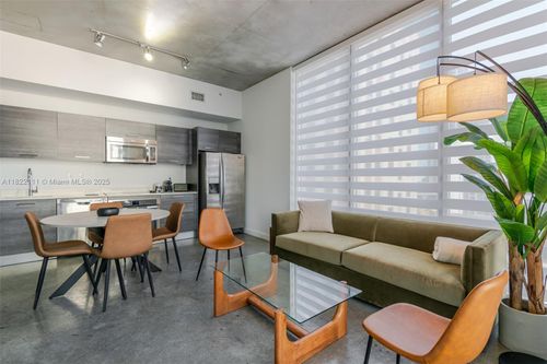 apt-711-151 1st St, Miami, FL, 33131-1431 | Card Image