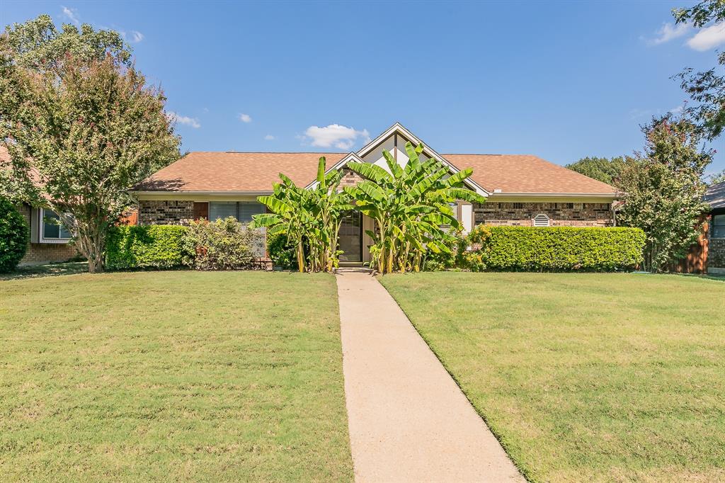 Ledgemont Dr, Plano, TX 75025