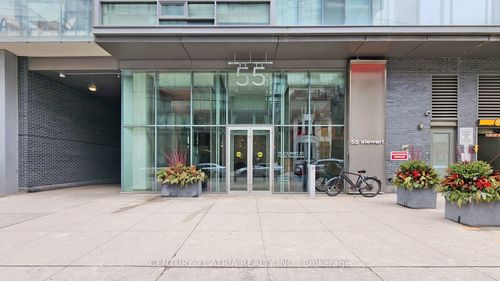 627-55 Stewart St, Toronto, ON, M5V2V1 | Card Image