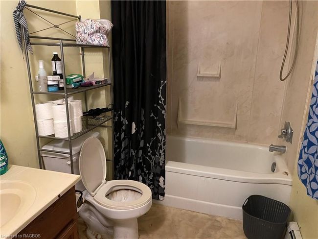 40 Absalom St E, Home with 0 bedrooms, 0 bathrooms and 7 parking in Mildmay ON | Image 27