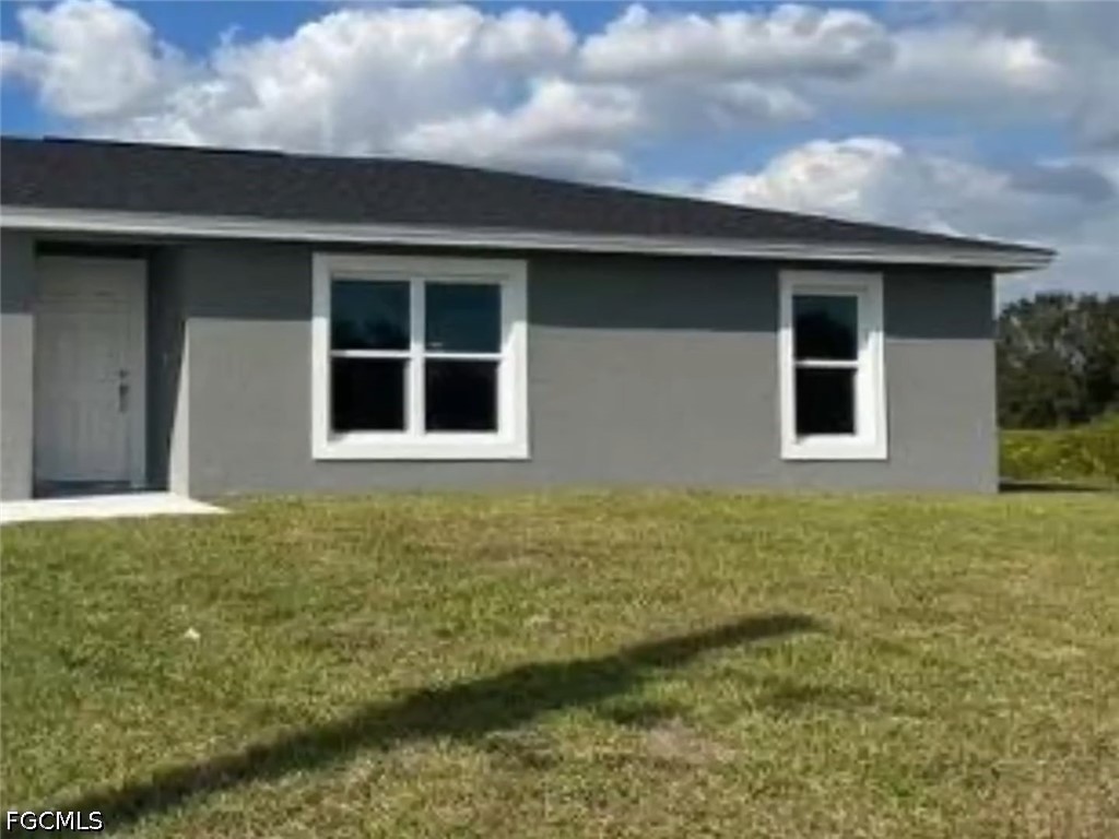 Residential Lease in Labelle 2