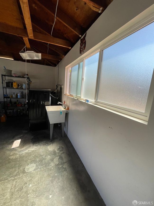 21723 Ada St, House other with 3 bedrooms, 2 bathrooms and 2 parking in Castro Valley CA | Image 24