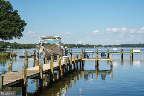 3021 Bennett Point Rd, QUEENSTOWN, MD, 21658-1124 | Card Image