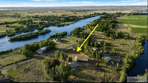 762 S River Rd, Saint Anthony, ID, 83445-5510 | Card Image