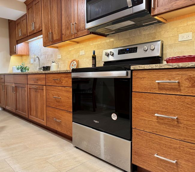 APT-3A - 825 Pearson St, Condo with 2 bedrooms, 2 bathrooms and 1 parking in Des Plaines IL | Image 37