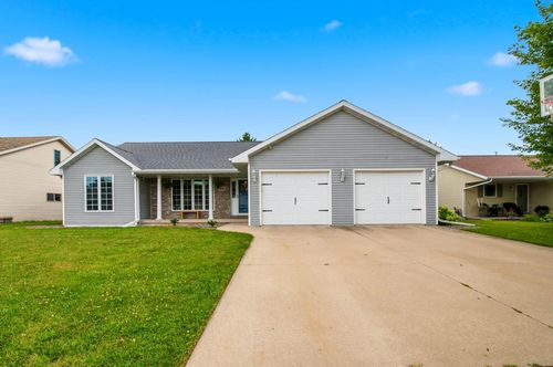 2341 Daytona Speedway, DE PERE, WI, 54115 | Card Image