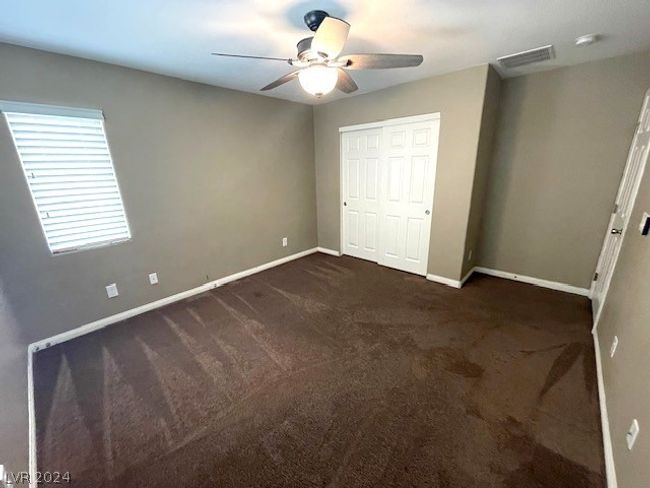 Bedroom with regular closet | Image 15