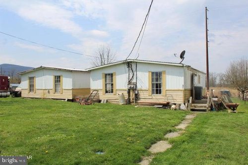 202 Maryland Ave, JERSEY SHORE, PA, 17740 | Card Image