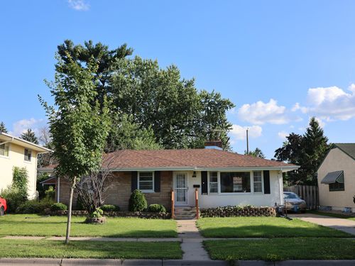 1682 Cottage Ave E, Saint Paul, MN, 55106-2206 | Card Image