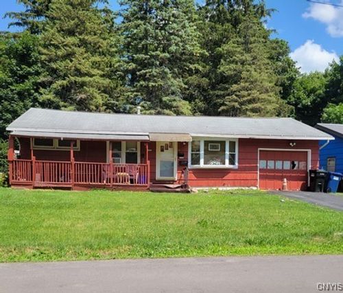 151 Slayton Ave, Syracuse, NY, 13205-2025 | Card Image