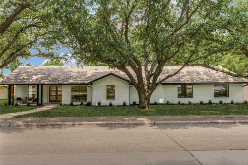 12151 Crestline Ave, Dallas, TX, 75244-7416 | Card Image
