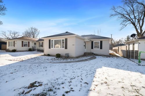 2328 Pierce Ave, Rockford, IL, 61103-2822 | Card Image