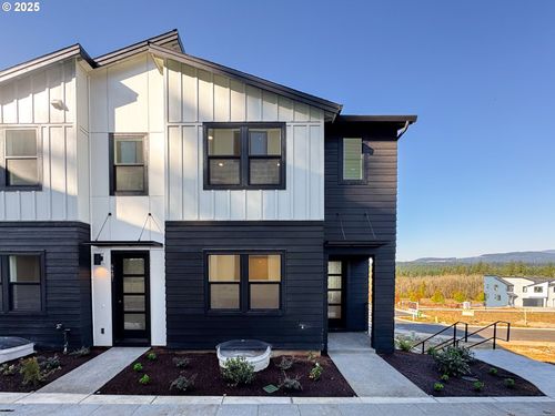l-28-6483 Nw Olympic Ln, Camas, WA, 98607-4004 | Card Image