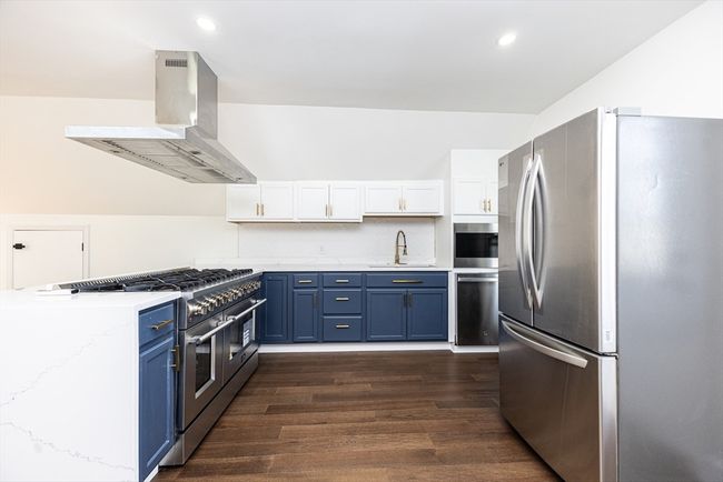 APT-3 - 40 Devon St, Condo with 2 bedrooms, 1 bathrooms and null parking in Boston MA | Image 5