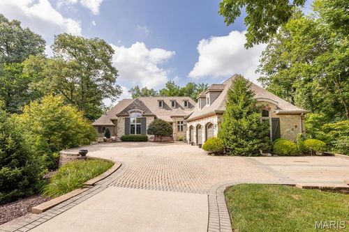 21 Raven Oak Dr, Shiloh, IL, 62221-7831 | Card Image