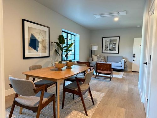 apt-212-400 San Benito St, Hollister, CA, 95023-3999 | Card Image