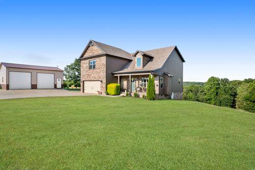 5215 Watkins Ford Rd, Southside, TN, 37171-9160 | Card Image