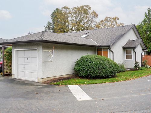 8-2070 Amelia Ave, Sidney, BC, V8L4X6 | Card Image