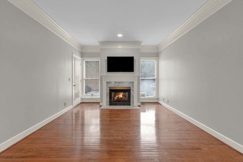 214 Sloan Rd, Nashville, TN, 37209-4612 | Card Image