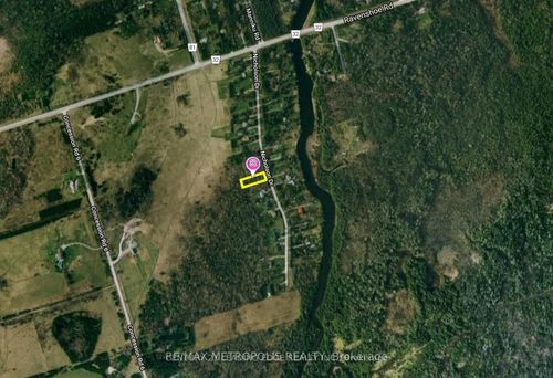 32 Nicholson Dr, Uxbridge, ON, L9P1R2 | Card Image