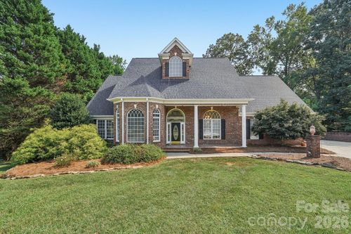 5505 Hickory Leaf Ct, Mount Holly, NC, 28120-9345 | Card Image