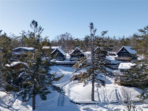 1912 Muskoka Rd N, Gravenhurst, ON, P1P | Card Image