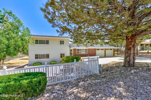 3061 N Chichicoi Ln, Prescott, AZ, 86305-6912 | Card Image