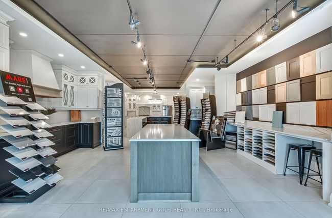 116 - 442 Millen Rd, Home with 0 bedrooms, 0 bathrooms and 4 parking in Stoney Creek ON | Image 7