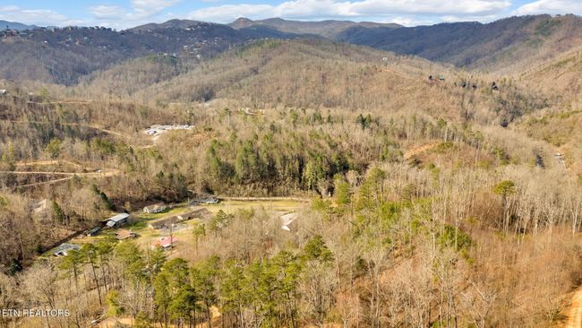 1205 Maples Manor Way, Home with 0 bedrooms, 0 bathrooms and null parking in GATLINBURG TN | Image 19