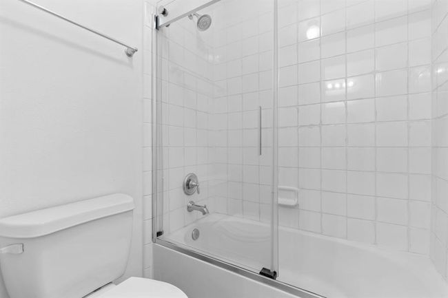 1923 Vale Haven Dr, House other with 5 bedrooms, 3 bathrooms and 2 parking in Spring TX | Image 38