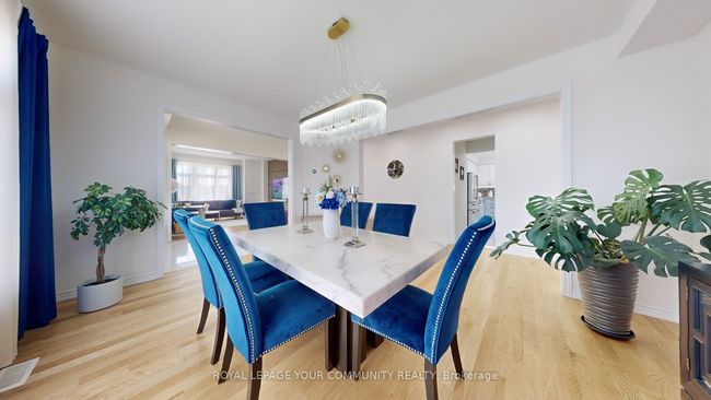 1072 Wickham Rd, House other with 5 bedrooms, 5 bathrooms and 3 parking in Innisfil ON | Image 12