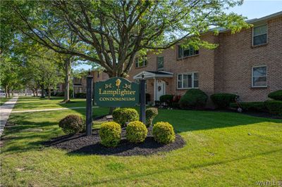 1 - 60 A Old Lyme Drive, Condo with 2 bedrooms, 1 bathrooms and null parking in Amherst NY | Image 3