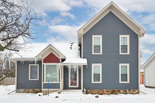 8310 Antioch Rd, Salem, WI, 53168-9401 | Card Image