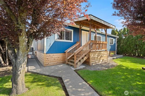 412 Algona Blvd S, Algona, WA, 98001-8561 | Card Image