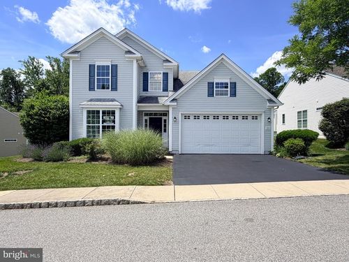 1663 Village Ave, GARNET VALLEY, PA, 19060-6805 | Card Image