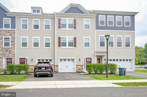 4 Venice Ln, MOUNT LAUREL, NJ, 08054-9689 | Card Image
