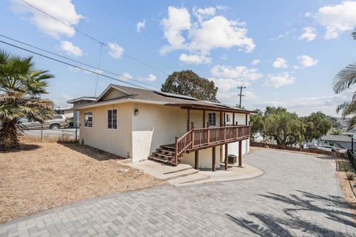 2130 11th St, National City, CA, 91950-3822 | Card Image