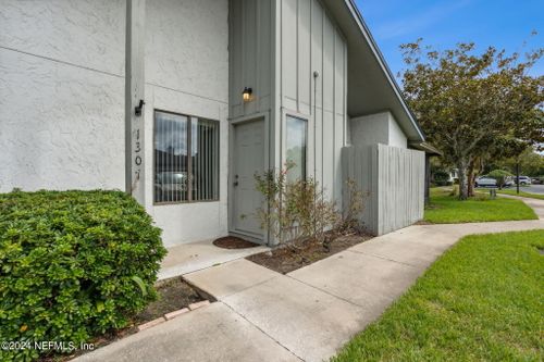 1307-9360 Craven Rd, Jacksonville, FL, 32257-8089 | Card Image