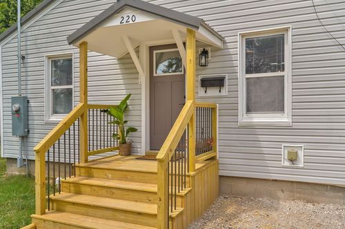 220 E Olive St, Mount Vernon, MO, 65712-2027 | Card Image