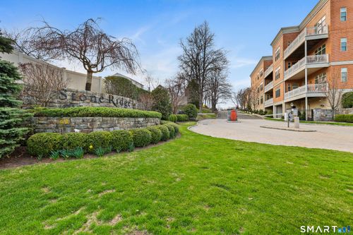 apt-2a-50 Stone Ridge Way, Fairfield, CT, 06824-5387 | Card Image