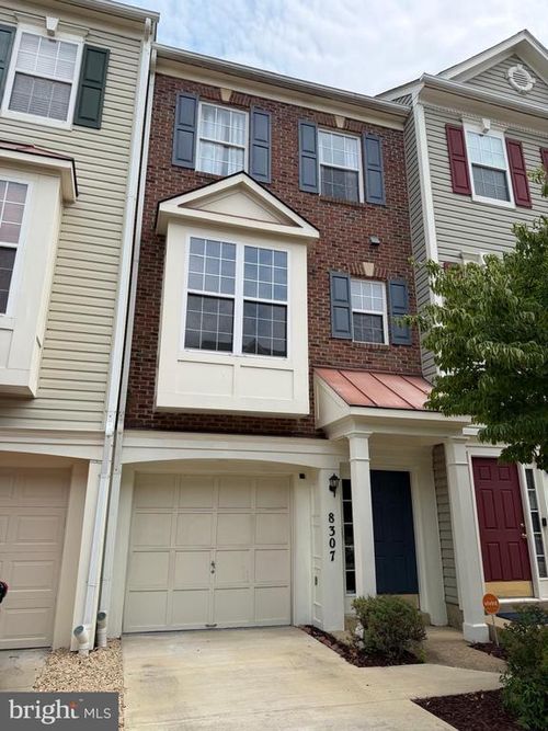 8307 Green Grass Rd, LAUREL, MD, 20724-3909 | Card Image