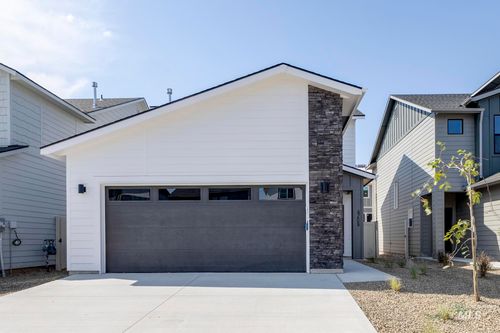 4209 E Woodmurra St, Meridian, ID, 83642-1424 | Card Image