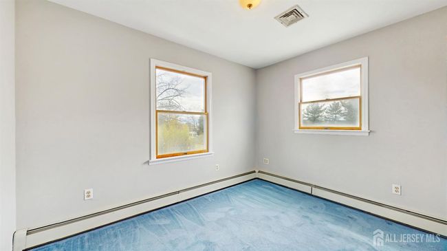 107 Loring Ave, House other with 4 bedrooms, 2 bathrooms and null parking in Edison NJ | Image 17