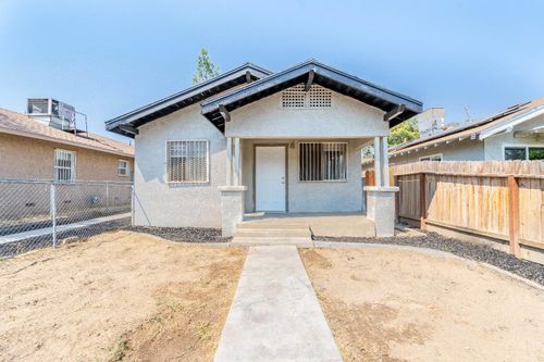 3137 E Townsend Ave, Fresno, CA, 93702-4179 | Card Image